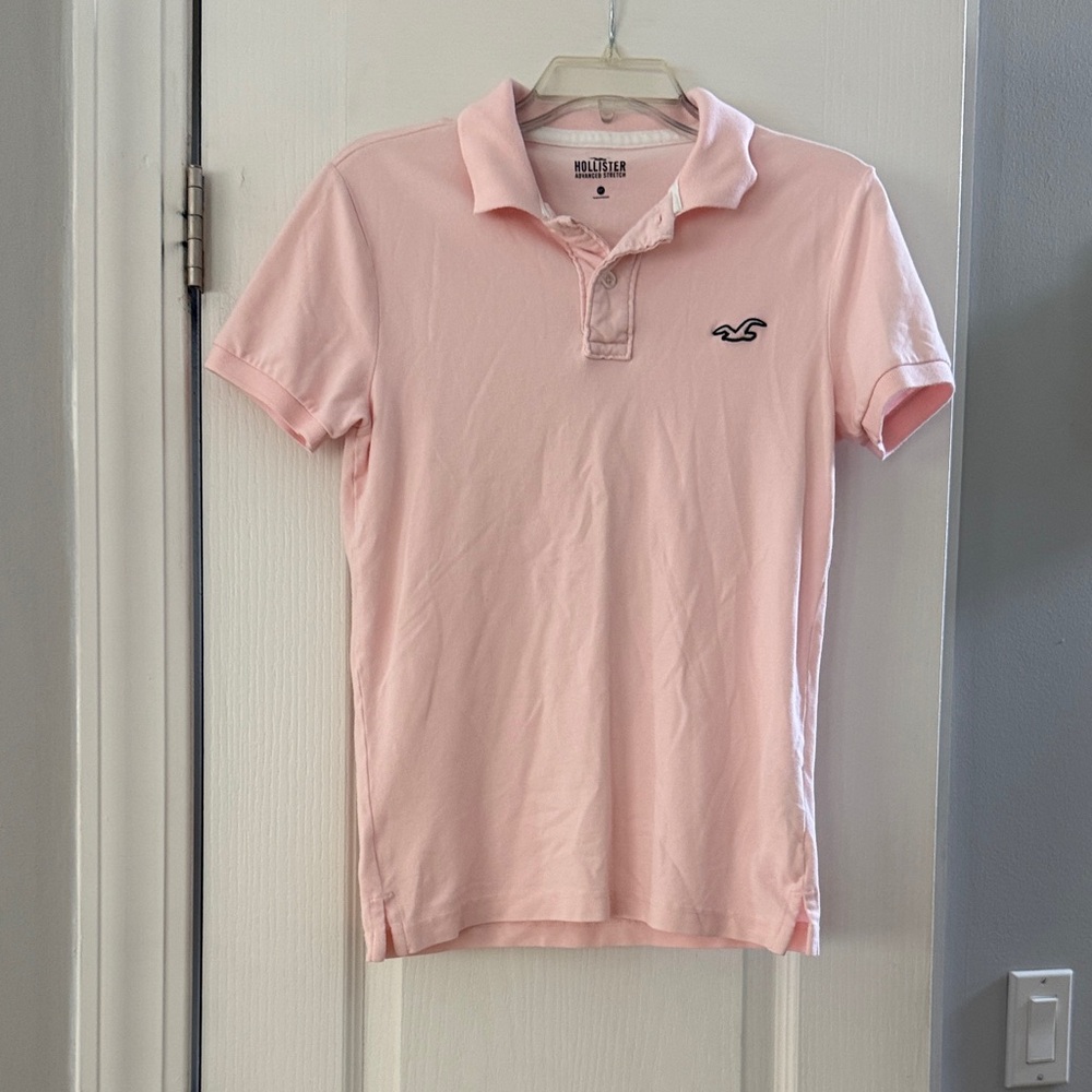 Hollister Men's Light Pink Polo with Signature Logo